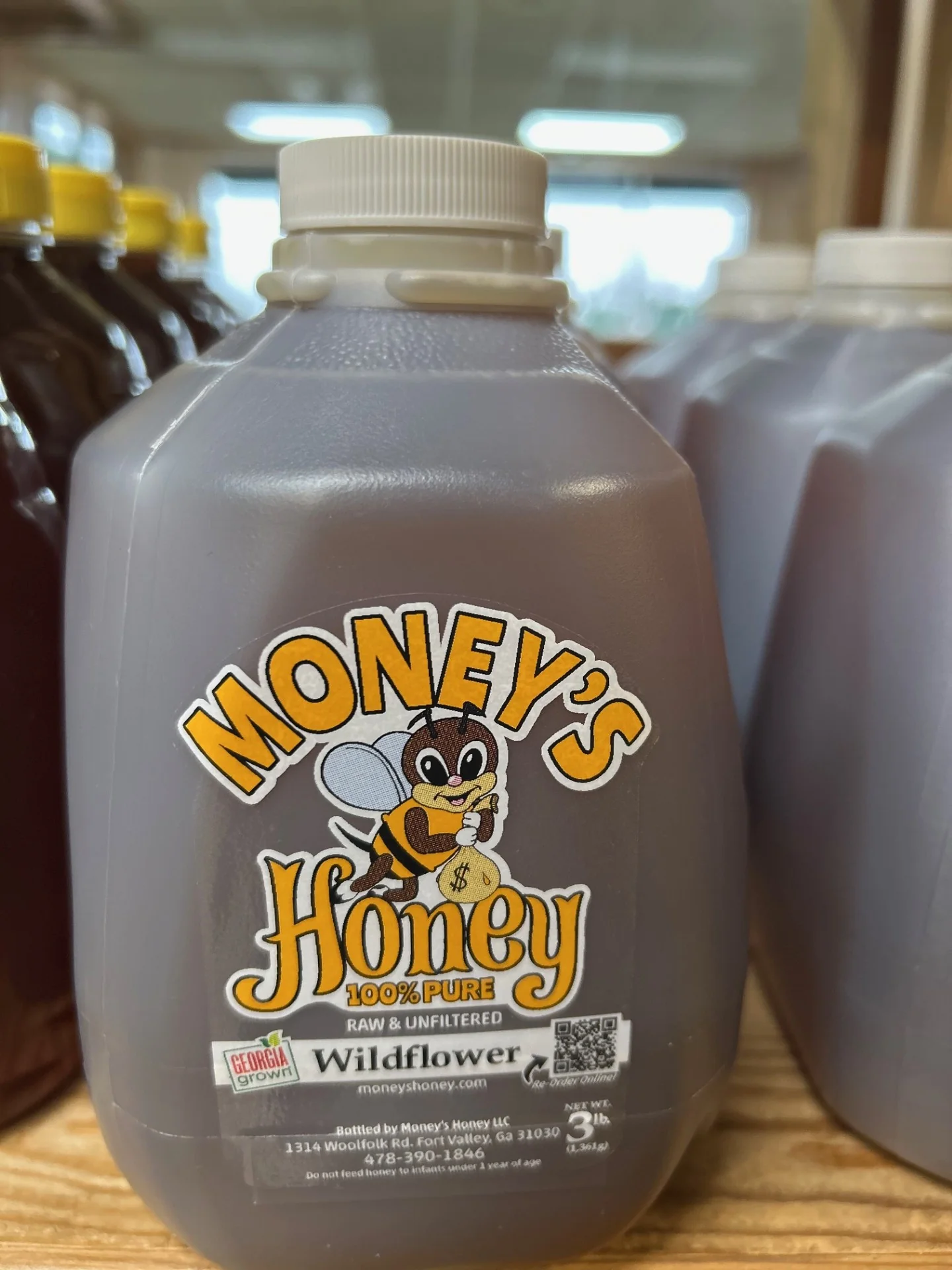 Raw & Unfiltered Honey - Image 3